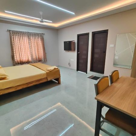 Hotel Sri Abirami Mahal Tiruvannāmalai Exteriér fotografie